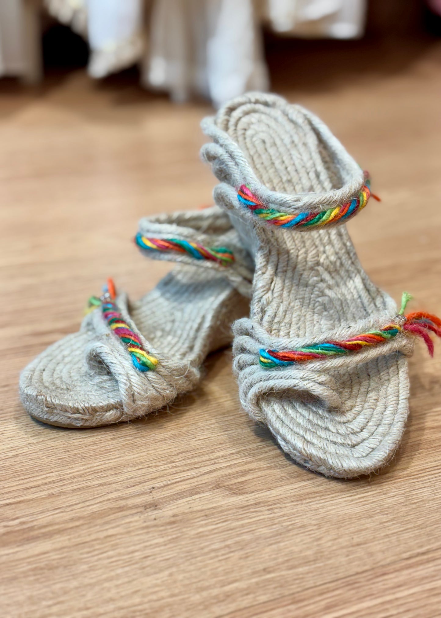 Sandalia yute Aura yute multicolor