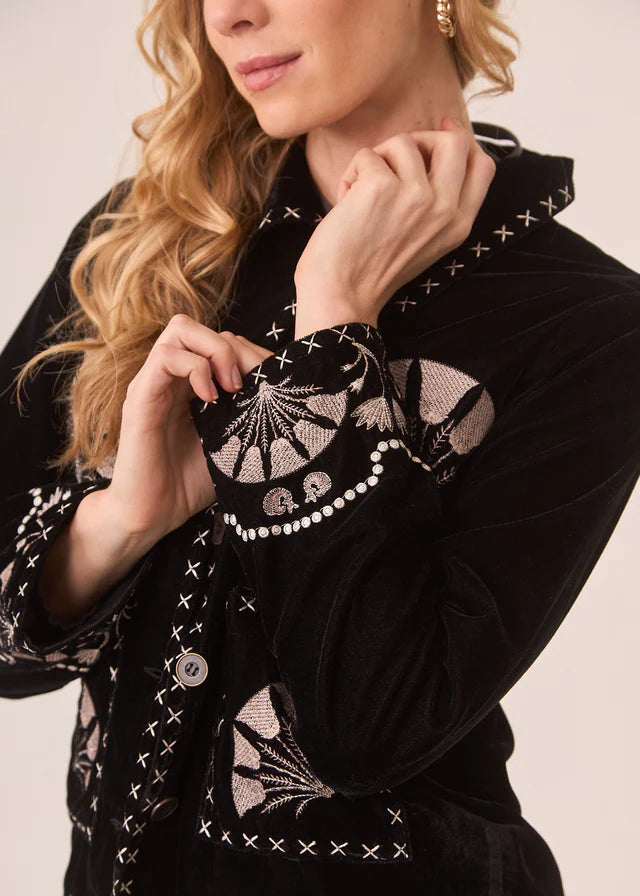 Chaqueta terciopelo bordada