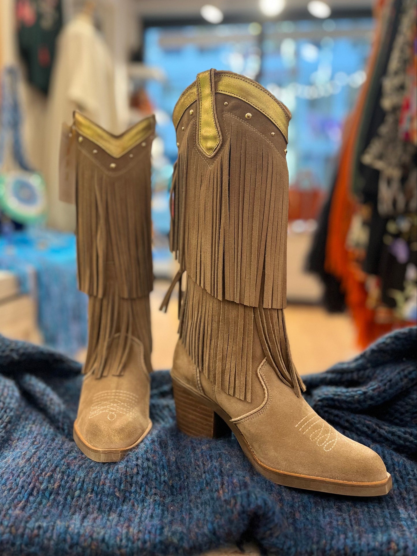 Botas Nemonic taupe