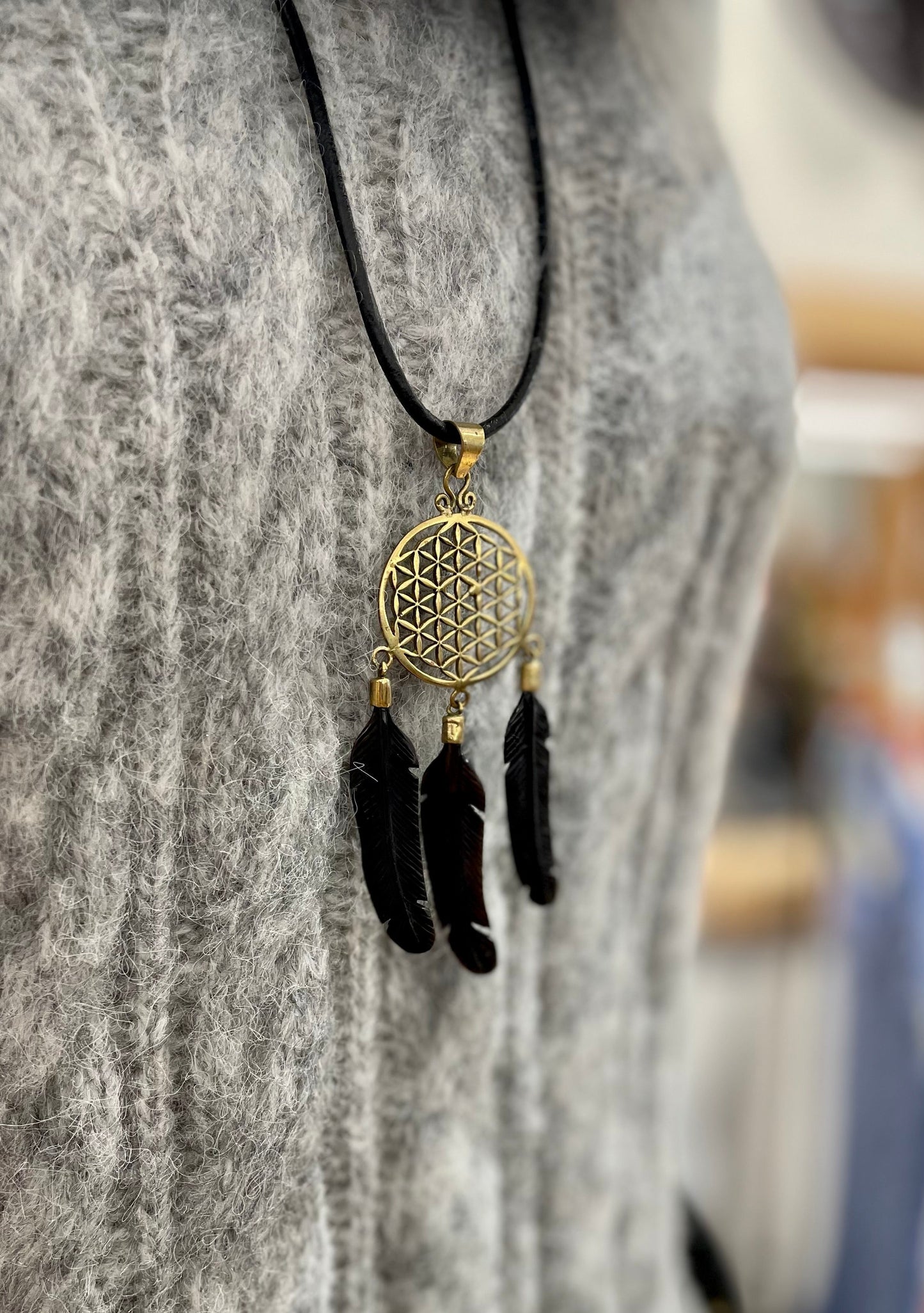 Collar atrapasueños plumas negras
