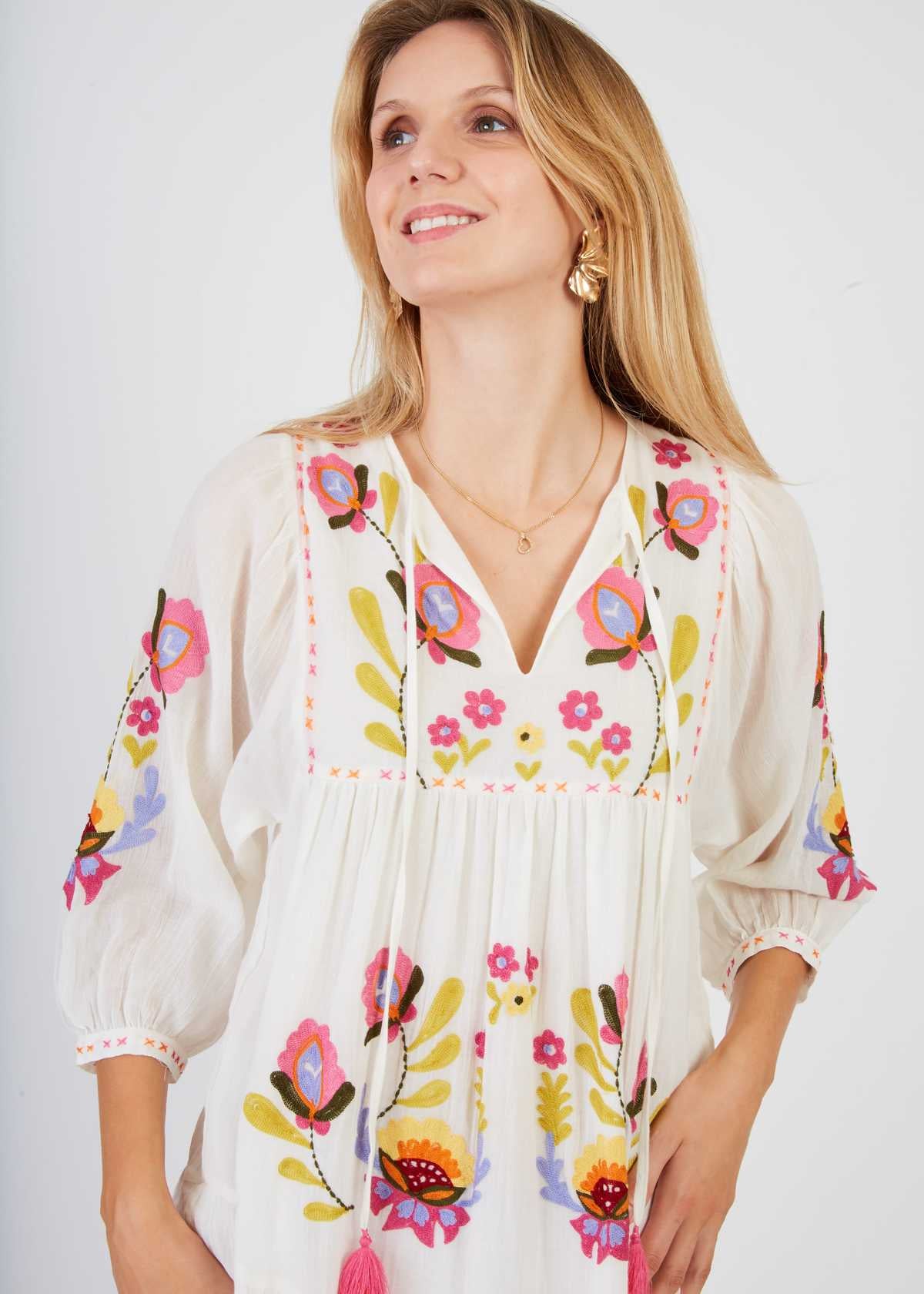 Vestido largo bordado Claire