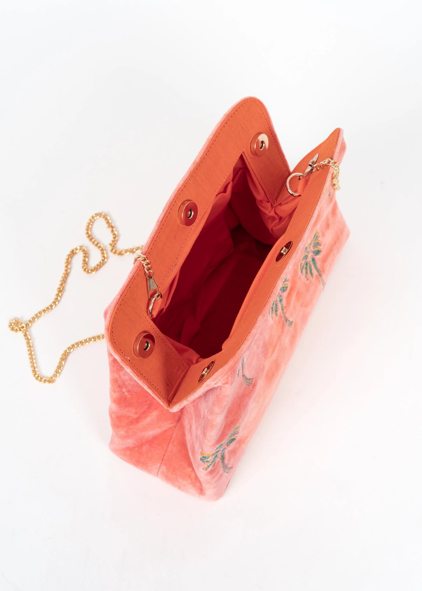 Clutch Palms coral