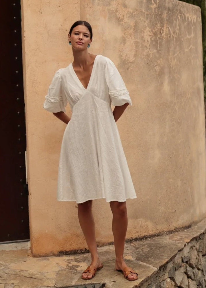 Vestido corto blanco