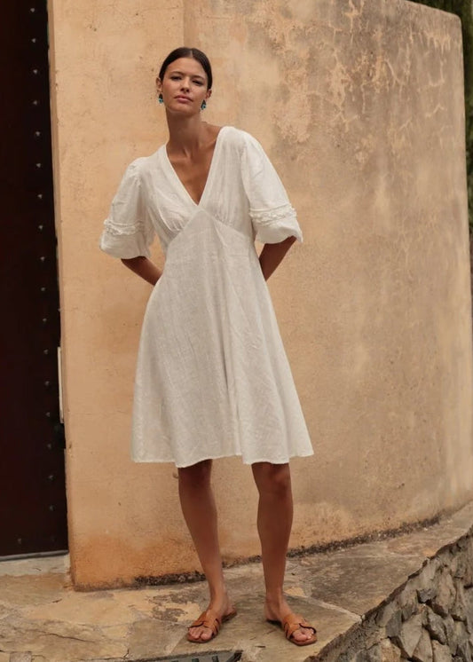 Vestido corto blanco