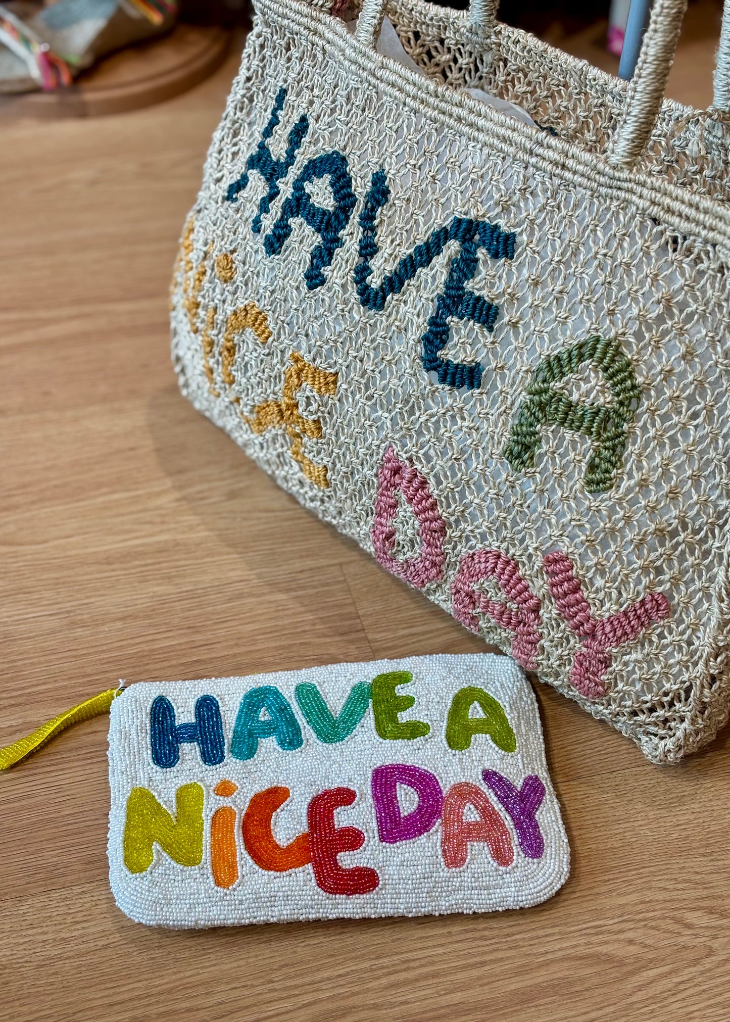 Cartera Bits ” Have a Nice Day”