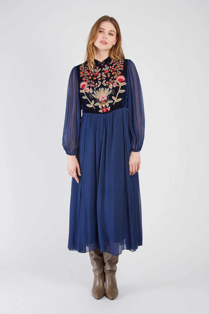 Vestido Largo bordado azul