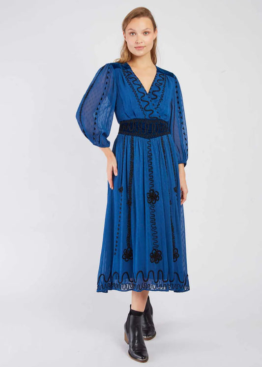 Vestido Largo bordado azul