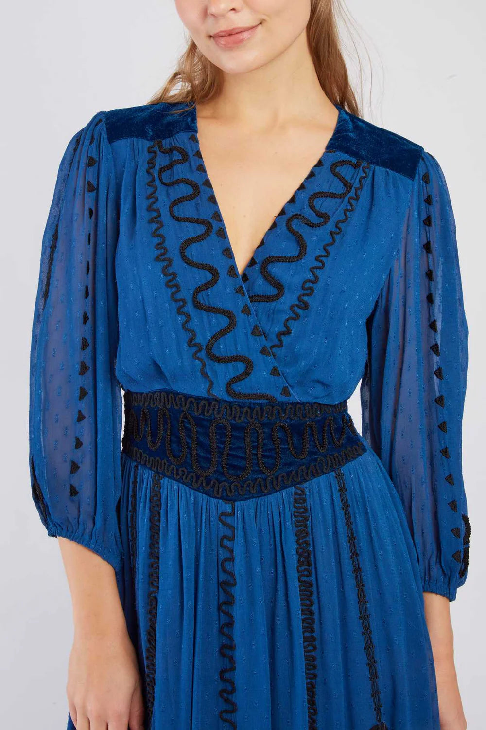Vestido Largo bordado azul
