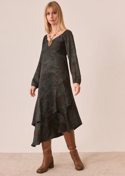 Vestido asimétrico volantes