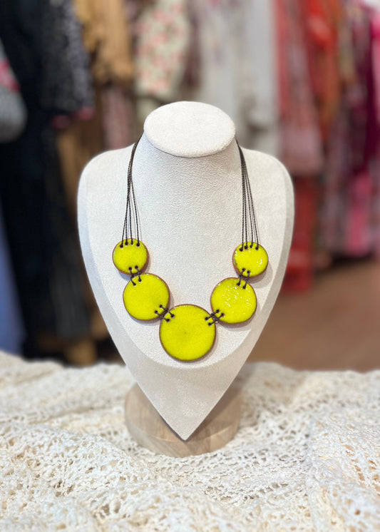 Collar cerámica esmaltado