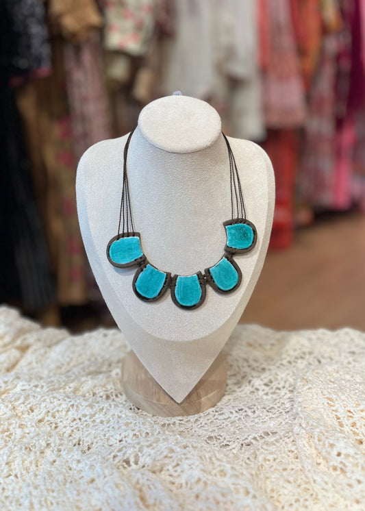 Collar cerámica esmaltado