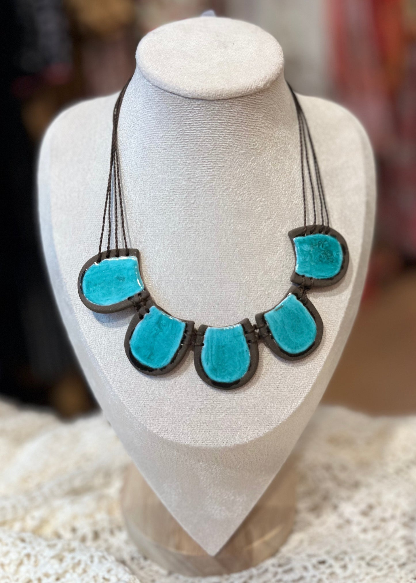 Collar cerámica esmaltado