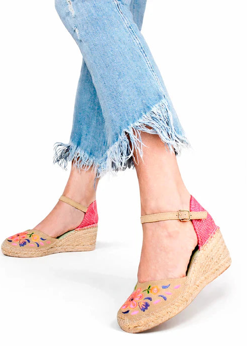 Sandalias fluor bordadas Star Love