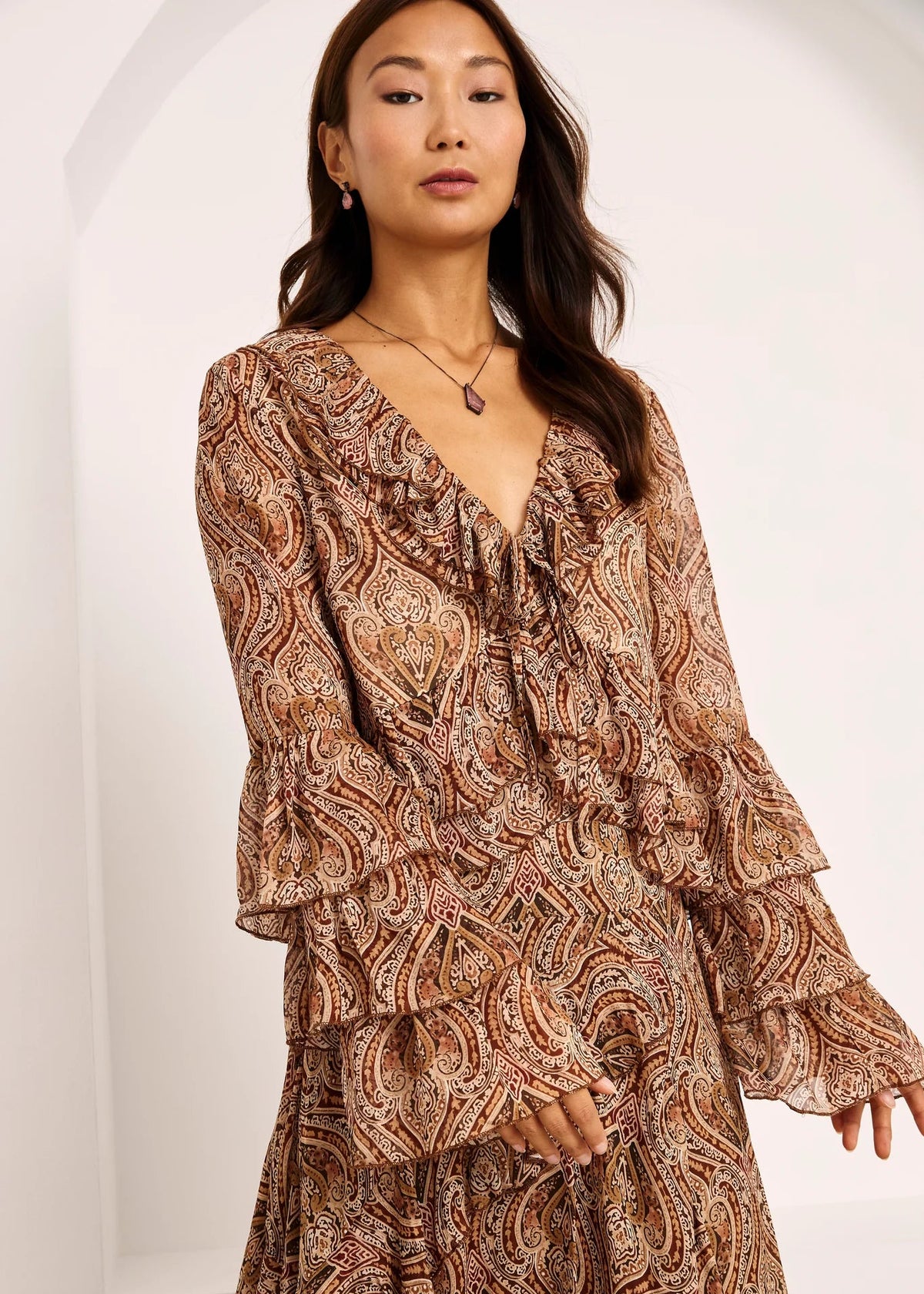 Blusa paisley volantes