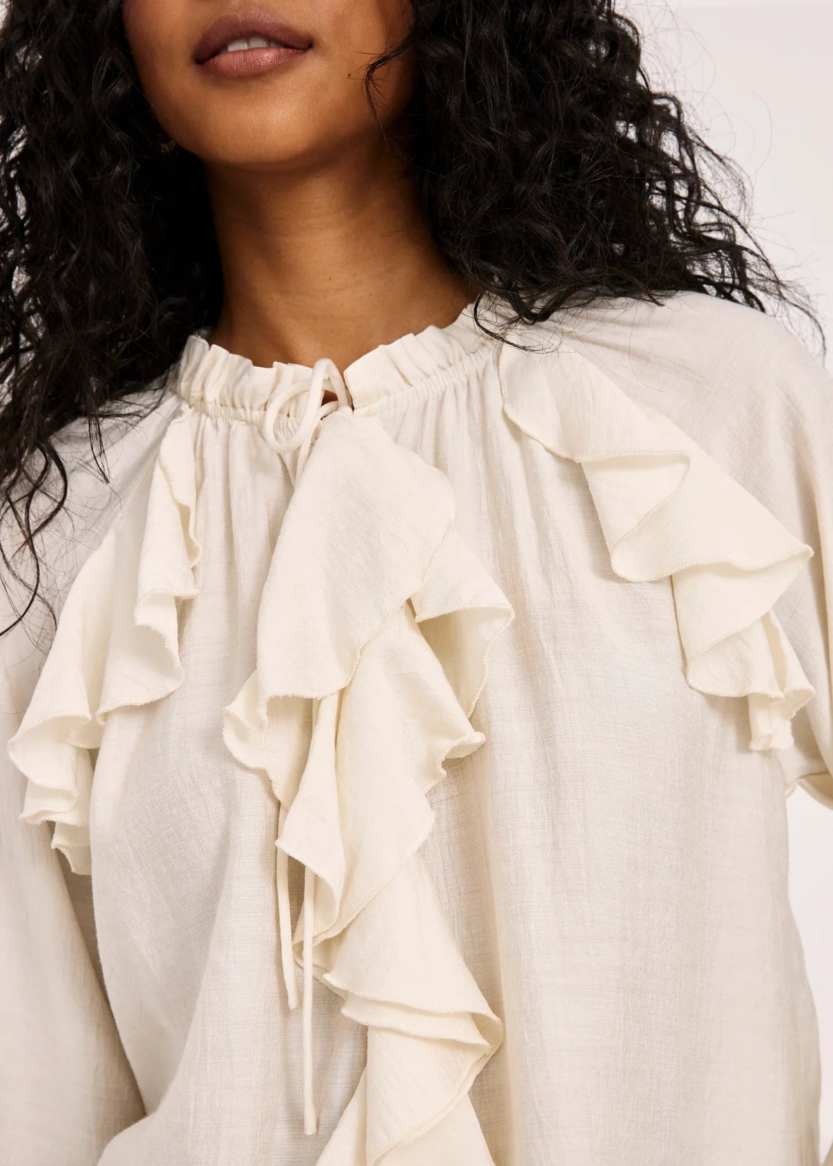 Blusa volantes puño