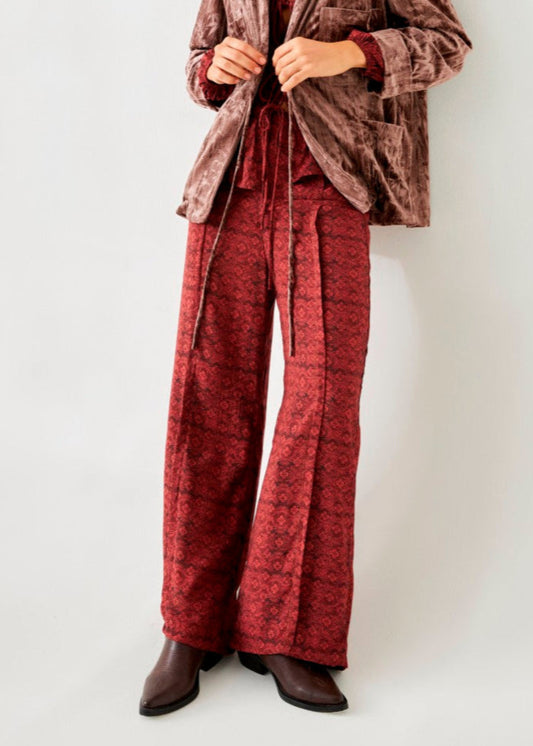 Pantalón pliegues floral
