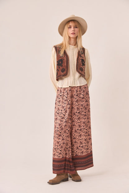 Chaleco terciopelo bordado