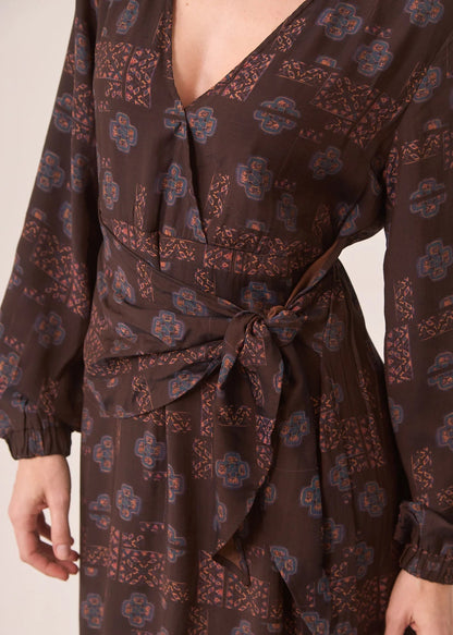 Vestido estampado lazada cintura