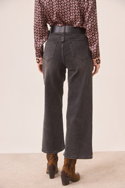 Jeans wide leg bordado