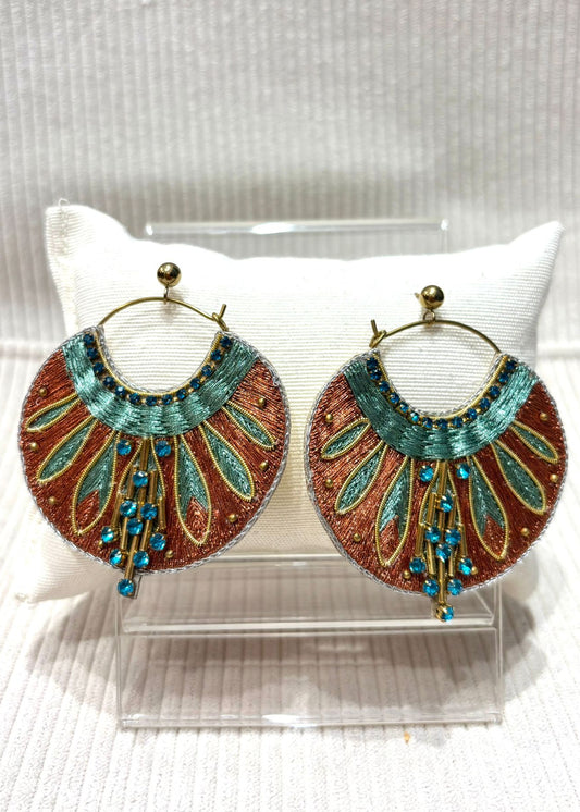 Pendientes aro bordados seda