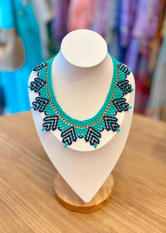 Collar chaquiras