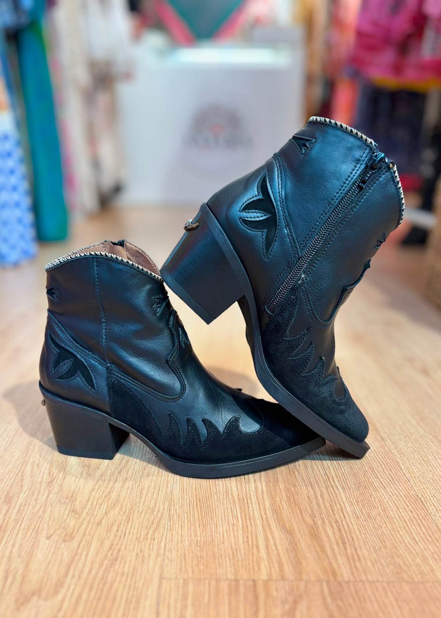 Botines Nemonic negros