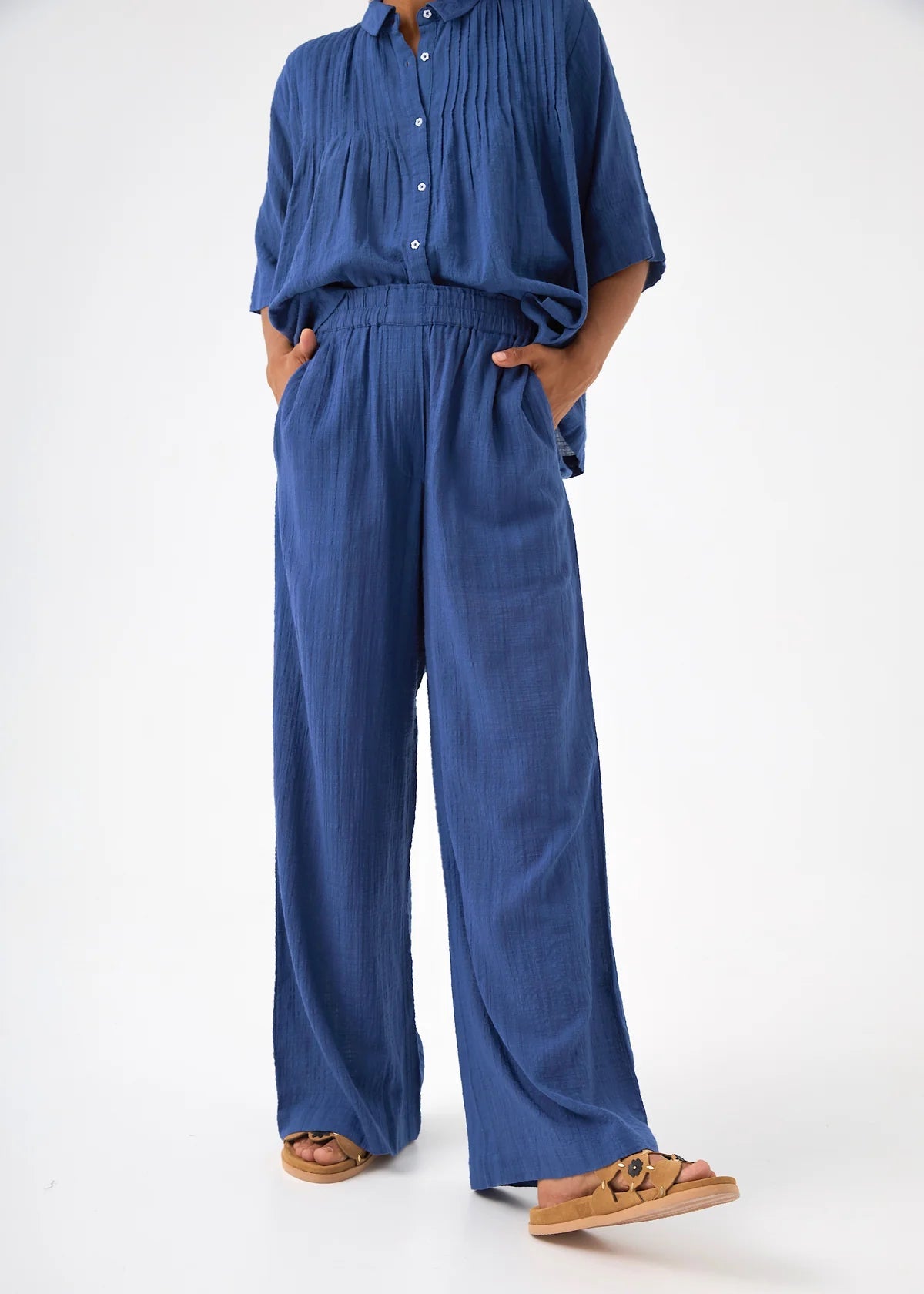 Pantalón liso azul