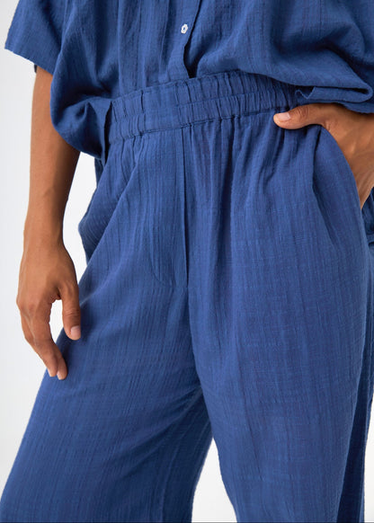 Pantalón liso azul