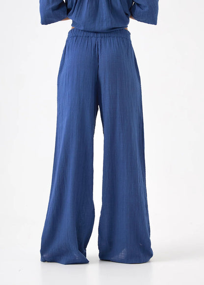 Pantalón liso azul