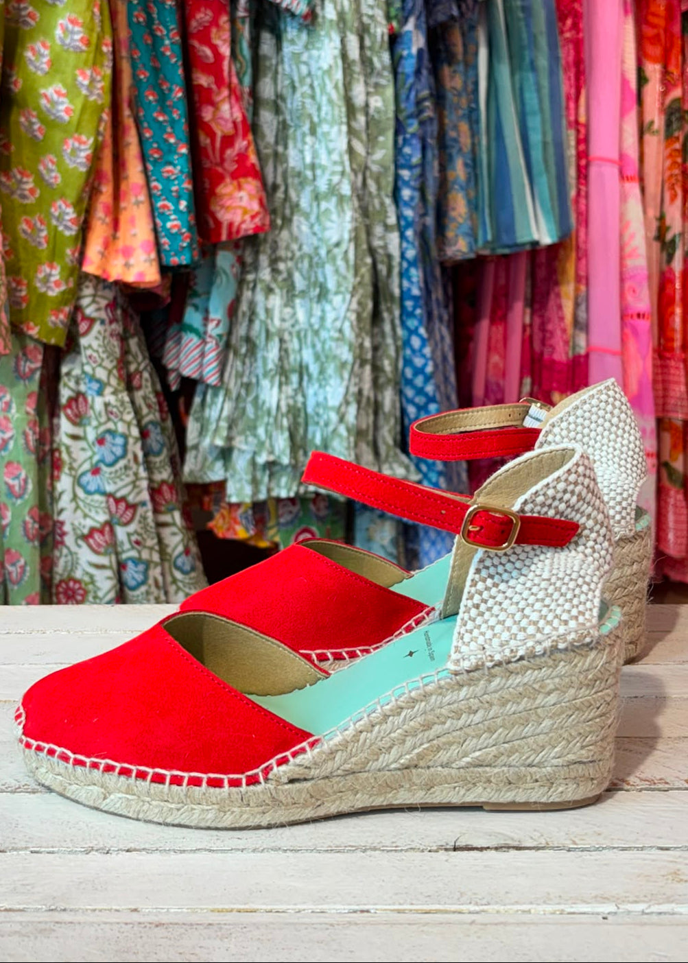 Sandalias cuña roja Star Love